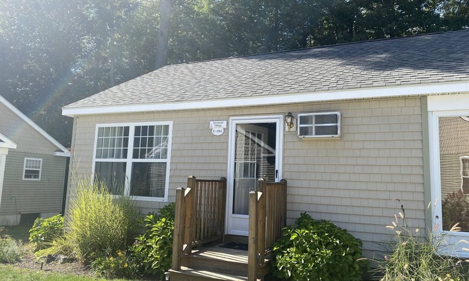 Ogunquit - Wells Cottage | Nicely decorated cottage with quiet location in Beach Dreams, Wells, ME!