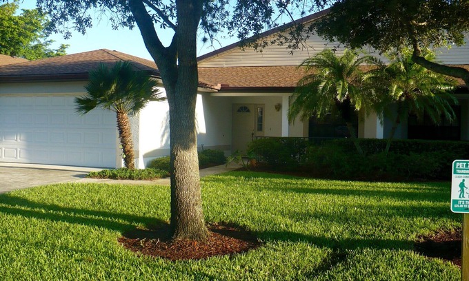 Cypress Lakes Estates Villa | Nicely Furnished 3 Bed/2 Bath Villa, Near Shopping, Dining, & Beaches.