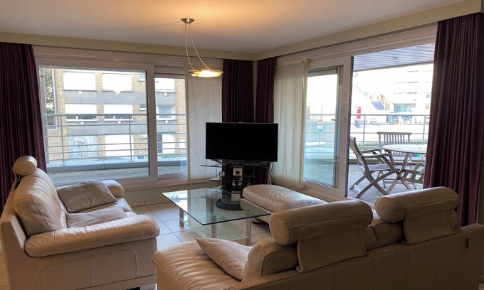 Nieuwpoort-aan-Zee Apartment | Nieuwpoort Oceanfront Haven