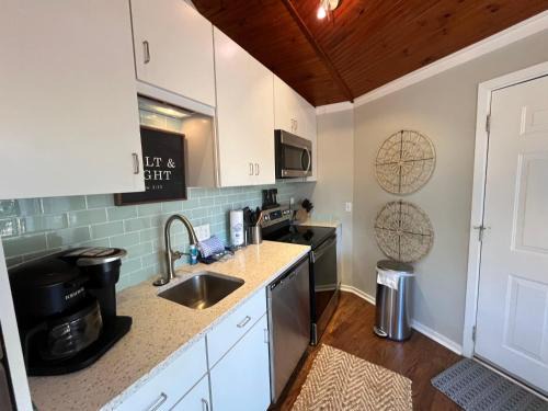 Night Heron House | Night Heron 25