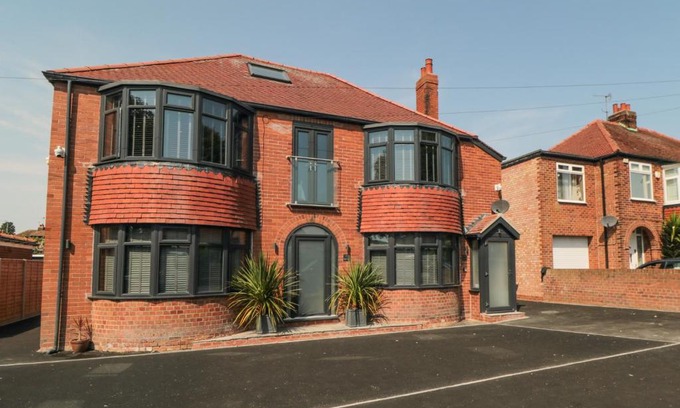 Bridlington Apartment | Nightingales