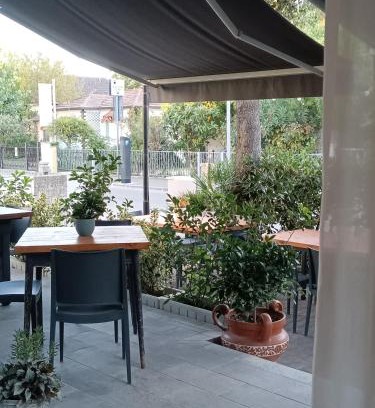 Pinarella Bed & Breakfast | Ninfea rooms
