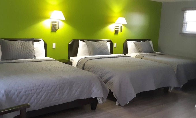 North Bay Hotel | Nipissing Inn