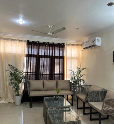 Jammu Apartment | Nirvana Stays Cozy 3BHK Home