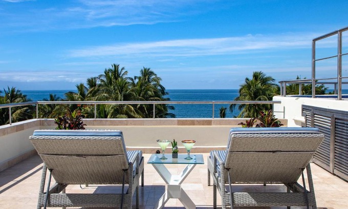 Nuevo Vallarta House | Nitta 2 bedroom Fantastic ocean Views with dipping pool and huge Deck