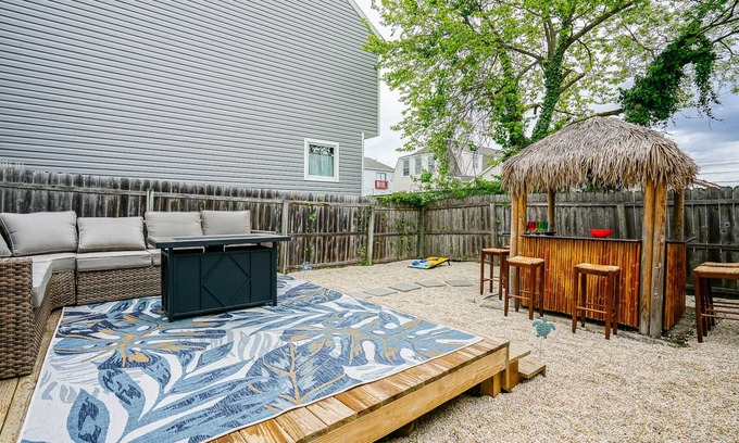 Highlands House | NJ Paradise Tiki Hut, 5 mins to NYC Ferry and beaches!