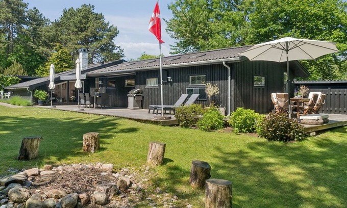 Hoensinge House | "Nnykka" - 950m from the sea by Interhome