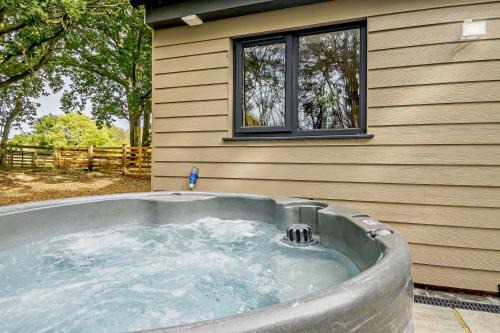 Foxley House | No 5 Hedgehog Den