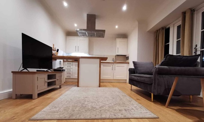 Banbury Apartment | No.8 Garden Square