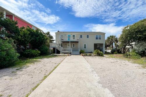 Emerald Isle Apartment | No Regrets Down