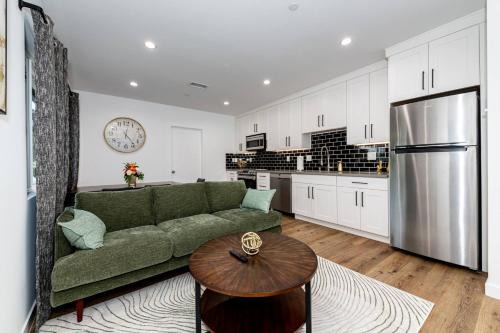 North Hollywood House | NoHo Home Near Universal Studios