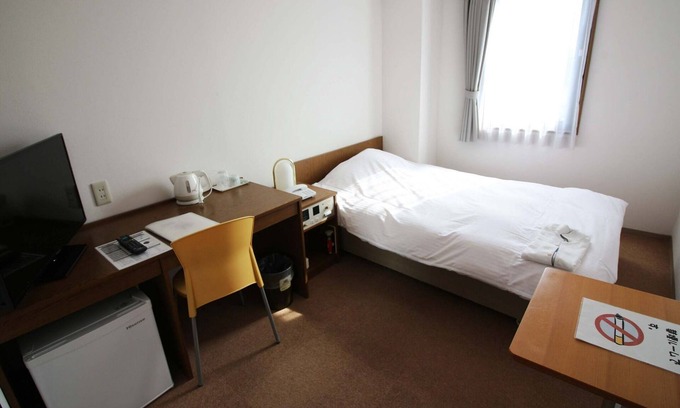 Nishinomiya Hotel | Nonsmoking single No meals Recommended no meal /Nishinomiya Hyōgo