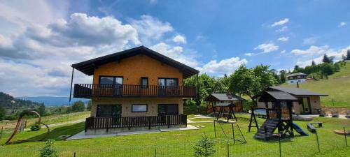 Vatra Dornei Villa | Noor