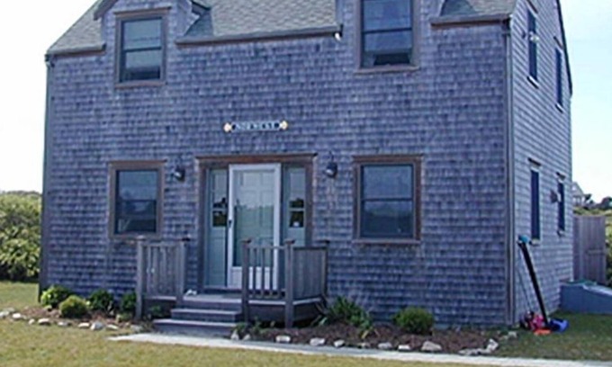 Tom Nevers Cottage | "Nor West Cottage" - Tranquility/Peace/Starry Sconset Nights!