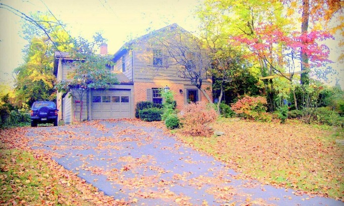 North Bethesda House | North Bethesda Town Center Villa, close to white house, NIST