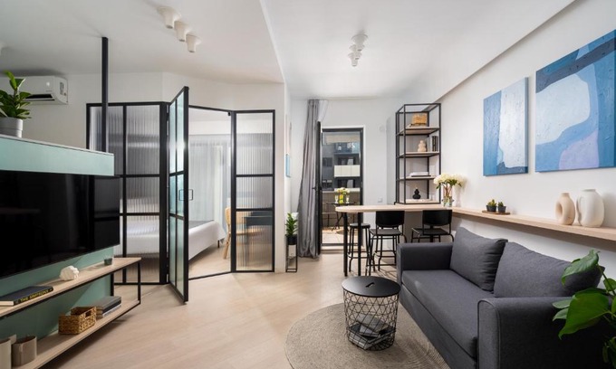 Pipera Apartment | North by Urbanesq Cortina A