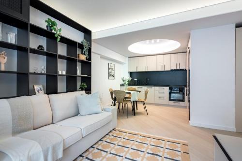Pipera Apartment | North by Urbanesq Cortina G