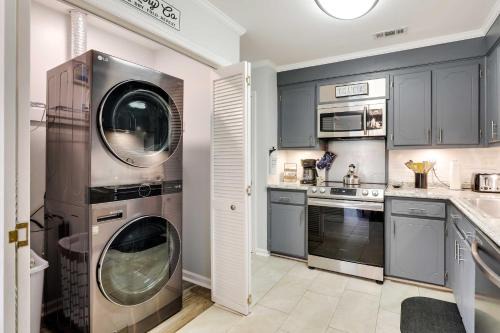 North Charleston Apartment | North Charleston Vacation Rental Near Cooper River