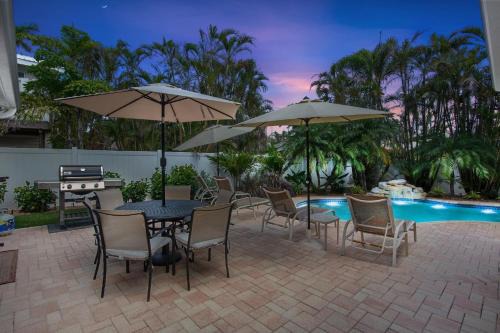 Anna Maria House | North End Chic