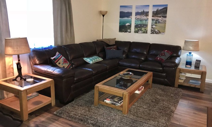 Lake Forest Condo | North Lake Tahoe 3 Bedroom, Tennis, Walk or Bike to the Lake, Grass Areas.