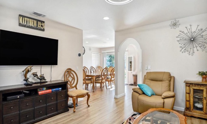 North Port House | North Port Rental Near Warm Mineral Springs Park!