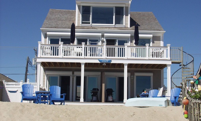North Truro Apartment | North Truro private Beach on the Bay ideal rental Great rates