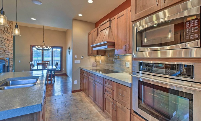 Arkdale House | Northern Bay Resort Home - Half-Mi to Lake!