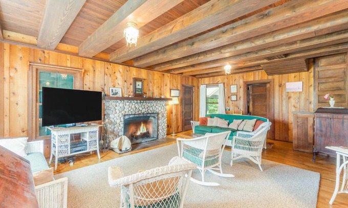 Lake Township House | Northern Pines