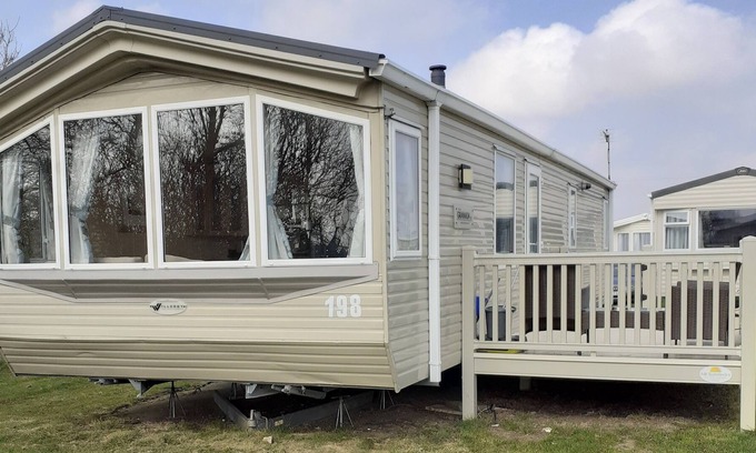 Mappleton Ski Chalet | Northfield 198, Skipsea Sands