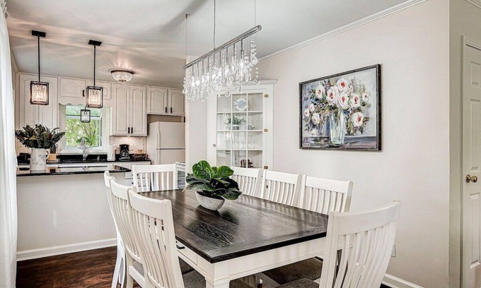 Indianapolis House | Northside Nest: Indy Charm for 9