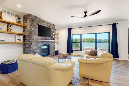 Eagle River House | Northwoods Haven