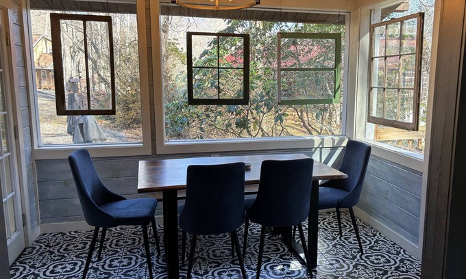 Maggie Valley House | Not damaged by Helene. Close to town, hot tub, motorcycle friendly