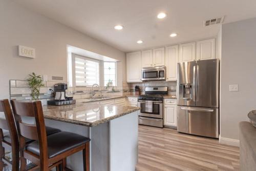 Lincoln Acres Apartment | Not taking reservations