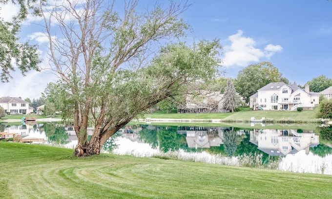Granger House | Notre Dame Premier Executive Home w/ GAMEROOM!