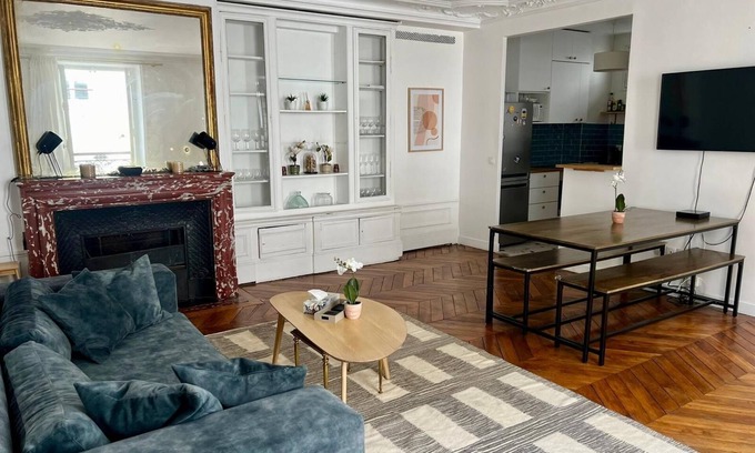 Montmartre Apartment | Nouveau : Appartement Neuf Plein Cœur de Paris