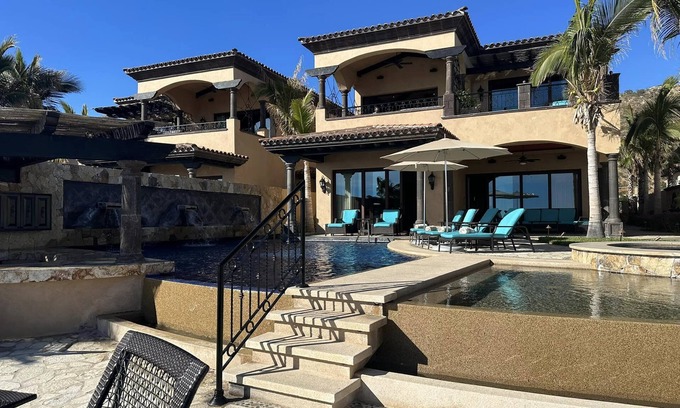 Sunset Beach House | Novaispania Residence Cabo San Lucas