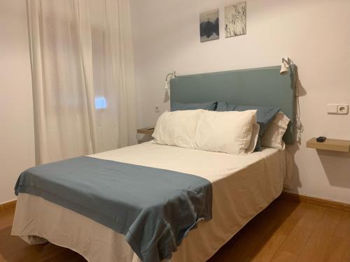 Las Cabezas de San Juan House | NOVO Apartahotel & Restaurante