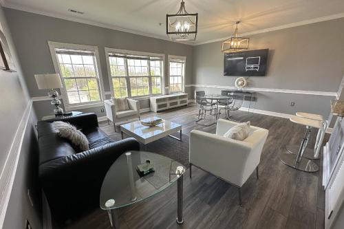 Charlotte House | Now and Zen