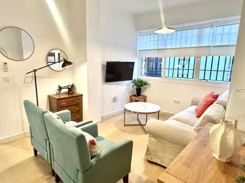 San Bartolome Apartment | Nuevo! Acogedor apt 8pax 4Bdr 2Bth - CozyHomeSevilla4