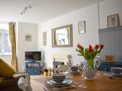 Fourstones Near Bentham House | Number 3 Uk33333