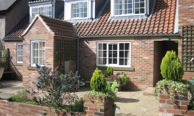 Ruswarp Cottage | Number 4 Croft Farm