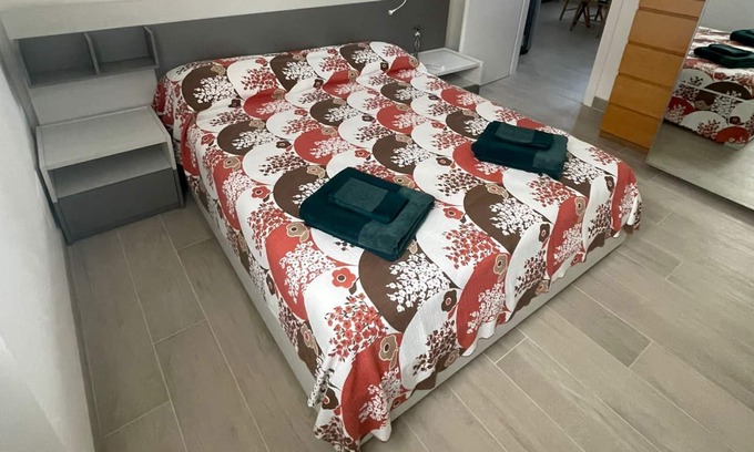 Seveso Apartment | NUOVISSIMA CAMERA TRA MILANO, COMO E MONZA