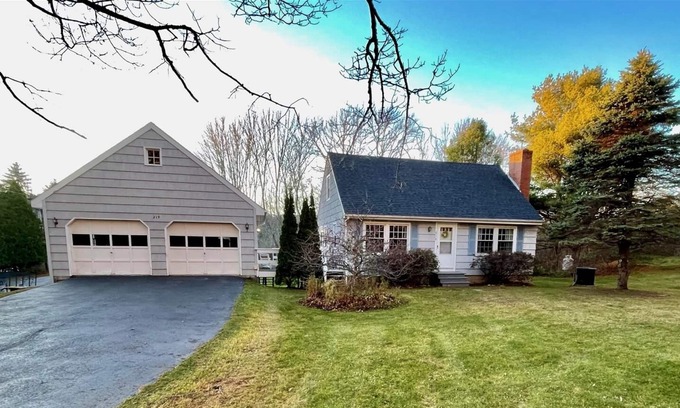 Boothbay Harbor House | Oak House - Coming Soon!