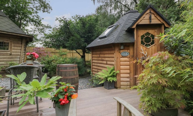 Haverthwaite Cottage | OAK, pet friendly, character holiday cottage in Ulverston