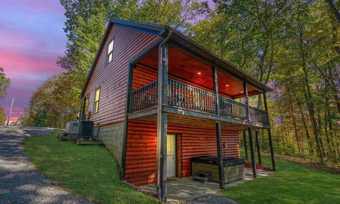 Rockbridge Cabin | Oak Ridge Preserve | Hocking Hills