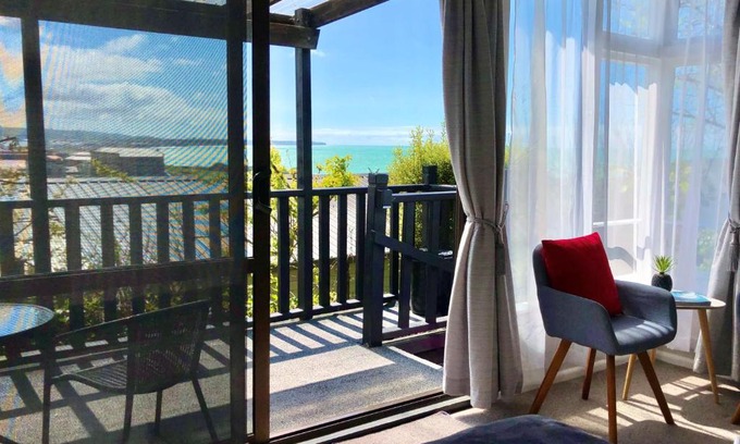Oamaru Ski Chalet | Oamaru Harbour Nest