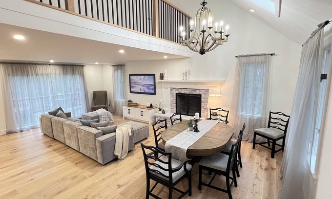 East Dennis House | Oasis in Dennis! Cozy Lower Level – Upon Request