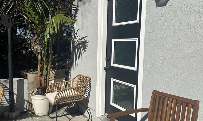 Lincoln Acres Apartment | Oasis of Comfort in Chula Vista, peaceful 2 bed1 bath beautiful patio,