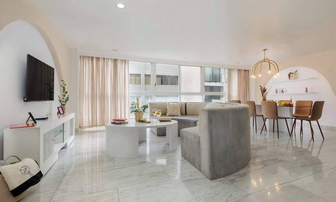 Polanco Apartment | Oasis of elegance & serenity in heart of Polanco