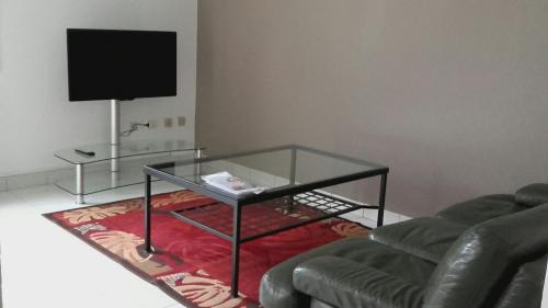 Ferrandiere - Maisons Neuves Apartment | Oasis T3 centre ville jardin privé